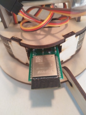 Plug&Play ESP32 microcontroller card from Simua