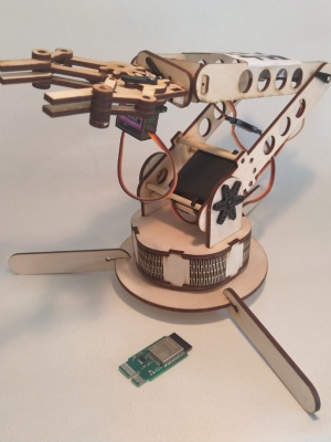 Alvin A.I. robot for STEM/STEAM from Simua