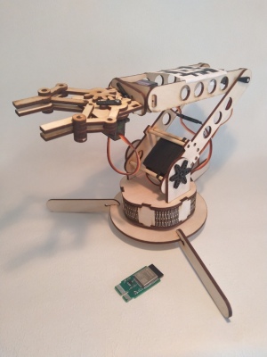 Alvin A.I. robot for STEM/STEAM from Simua