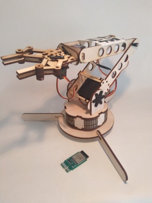 Alvin A.I. robot for STEM/STEAM from Simua